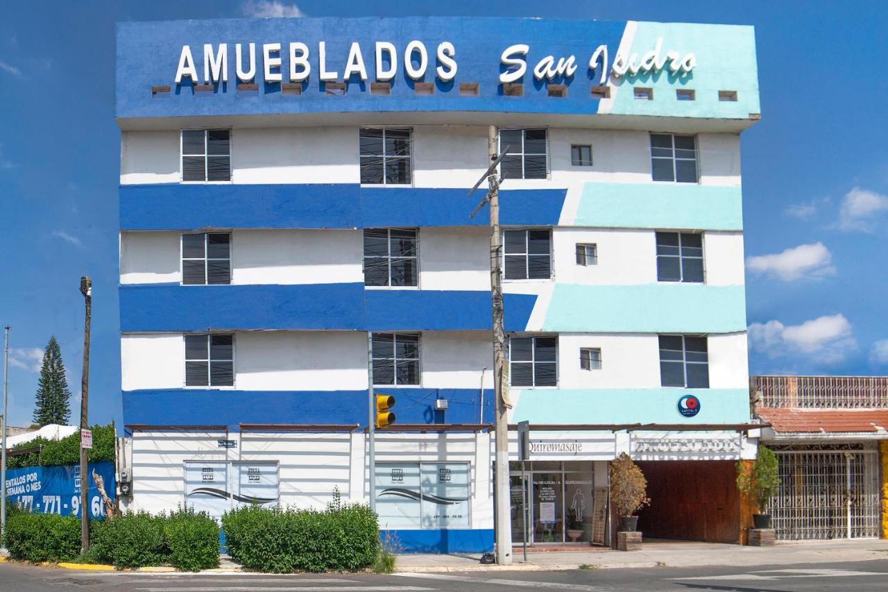 Amueblados San Isidro Hotell León Eksteriør bilde